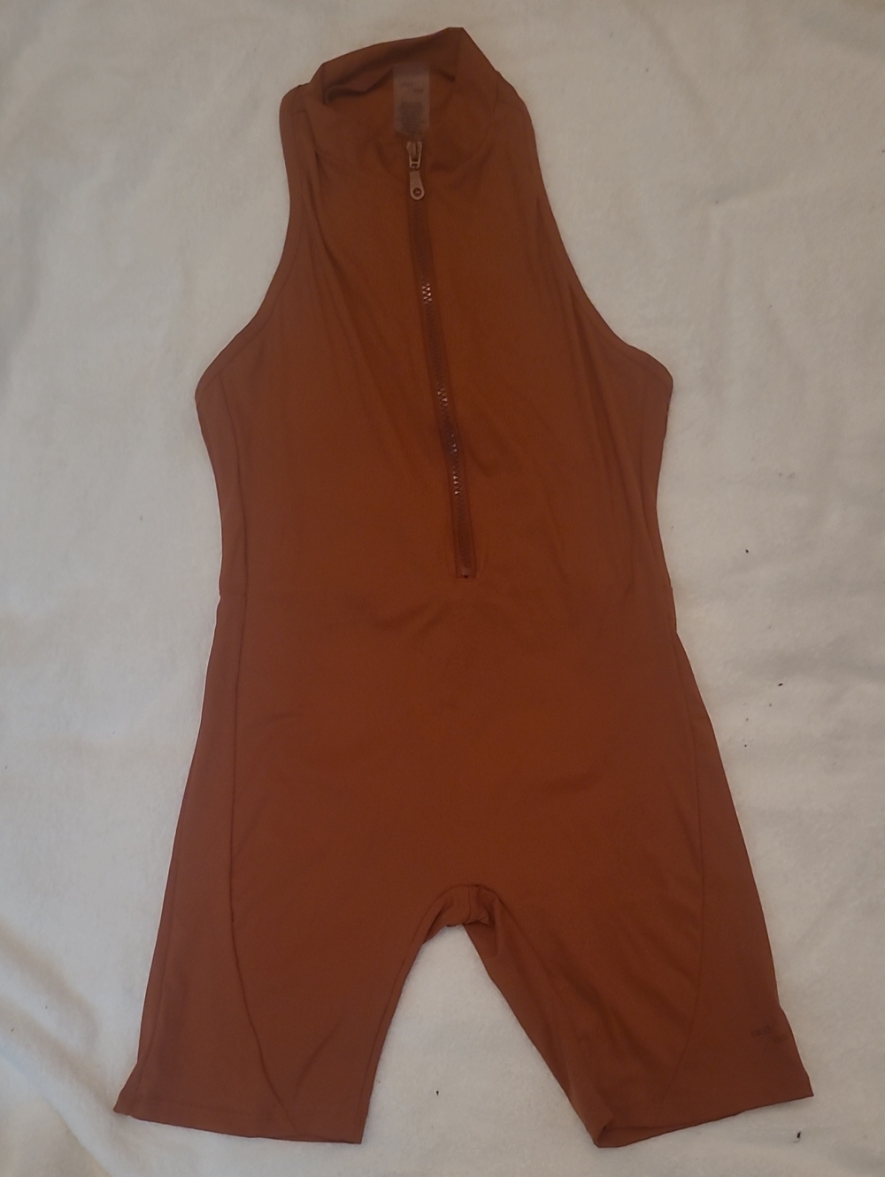 Grey / Ven Sleeveless Zip-Front Jumpsuit w/ Razorback